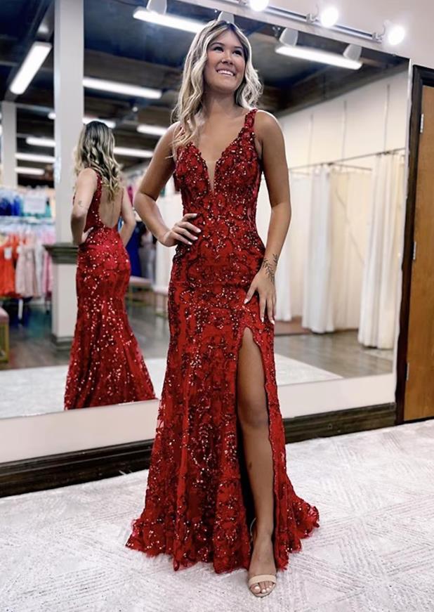 Backless mermaid trumpet prom dress with dazzling sequins.